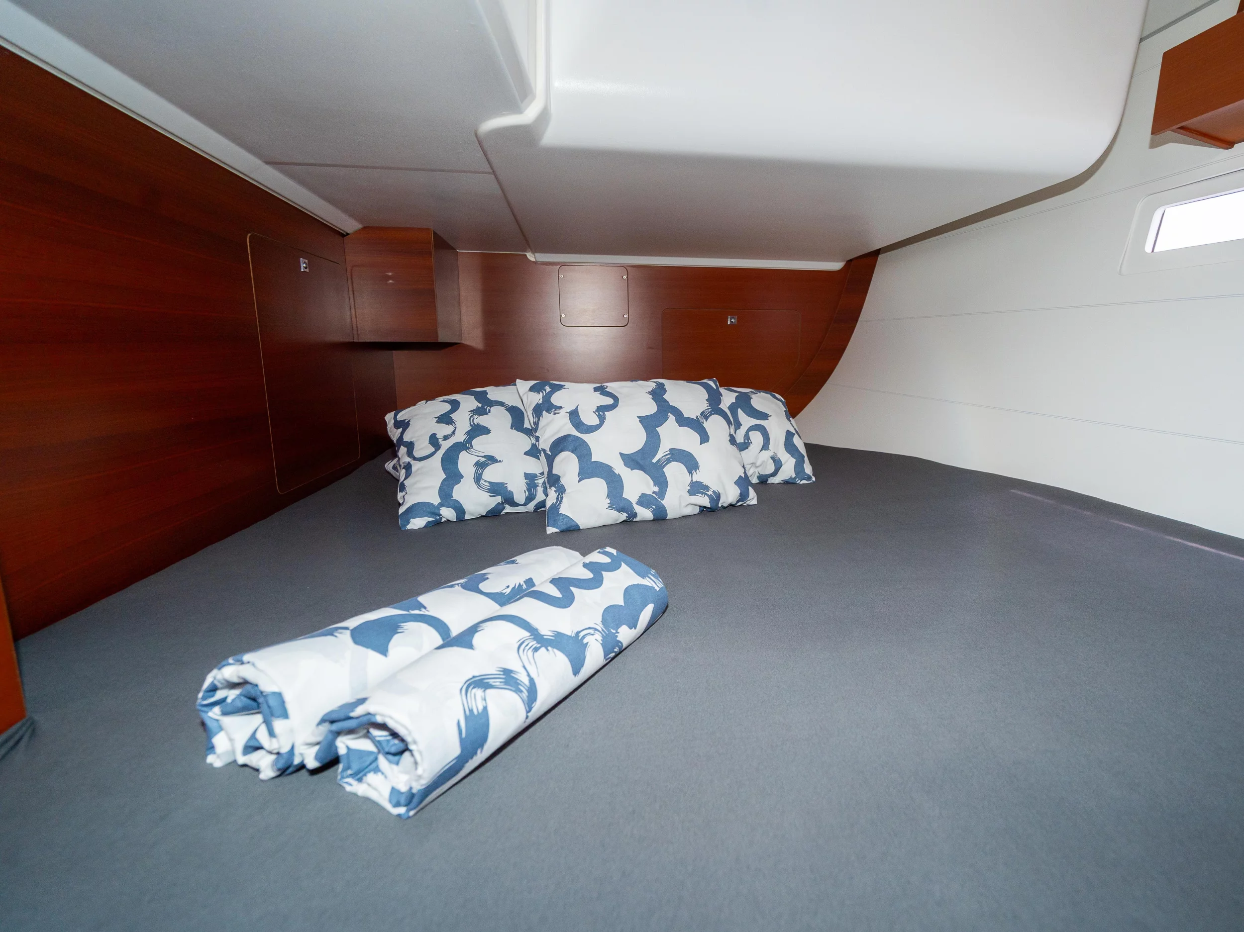 Dufour 412 Grand Large (Apus)  - 14