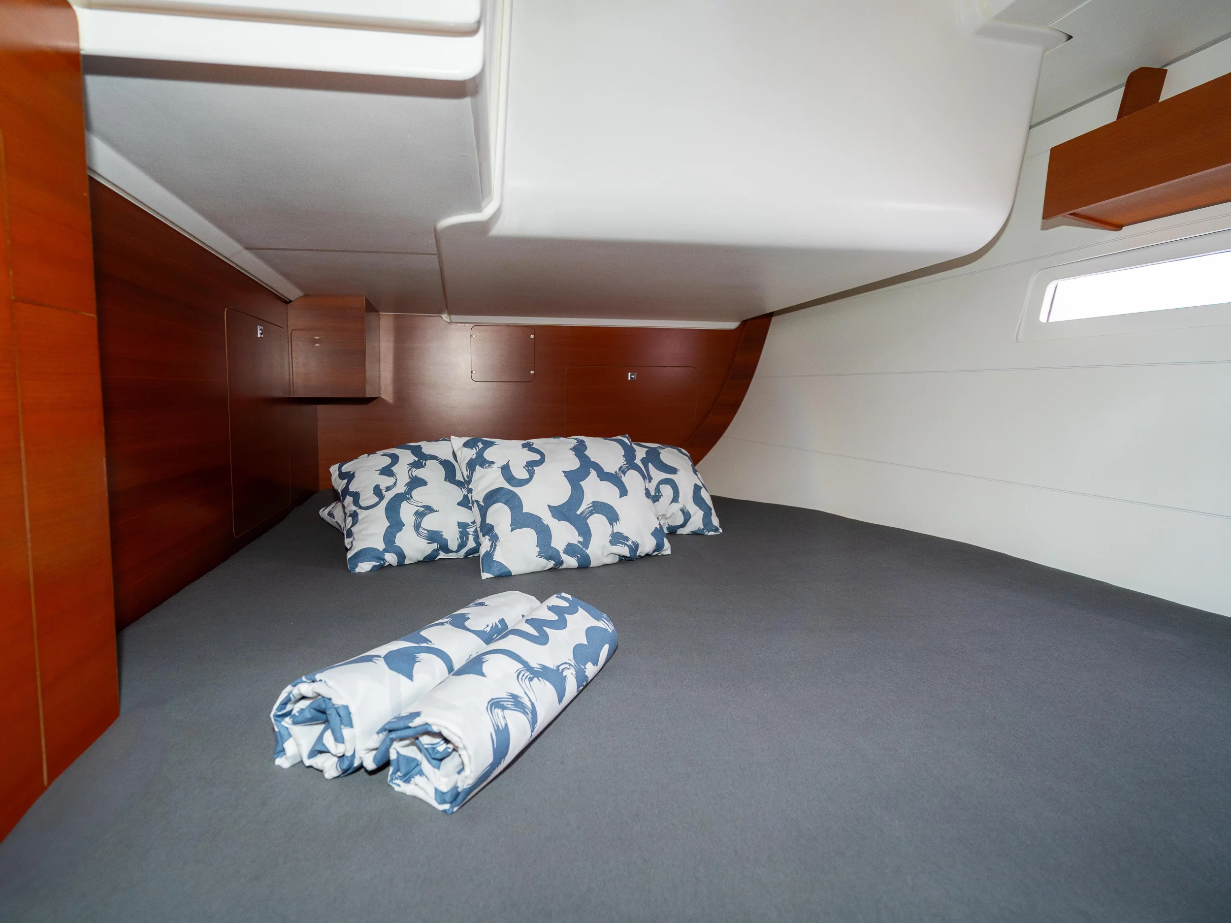 Dufour 412 Grand Large (Apus)  - 3