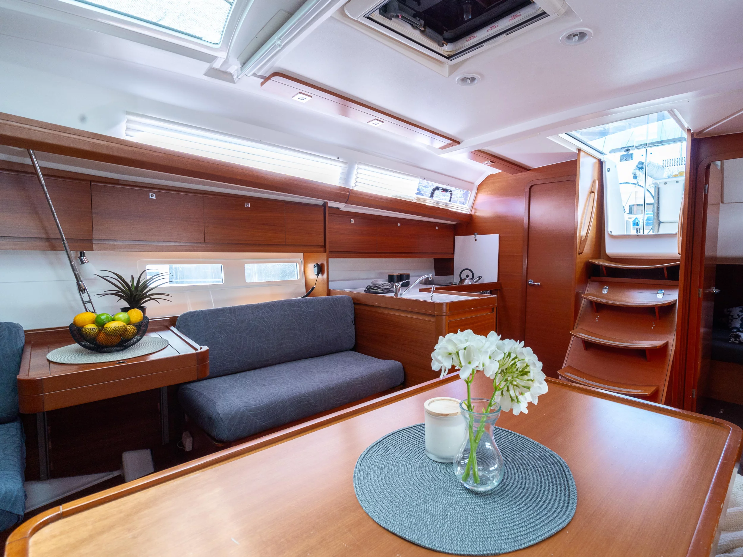 Dufour 412 Grand Large (Apus)  - 19