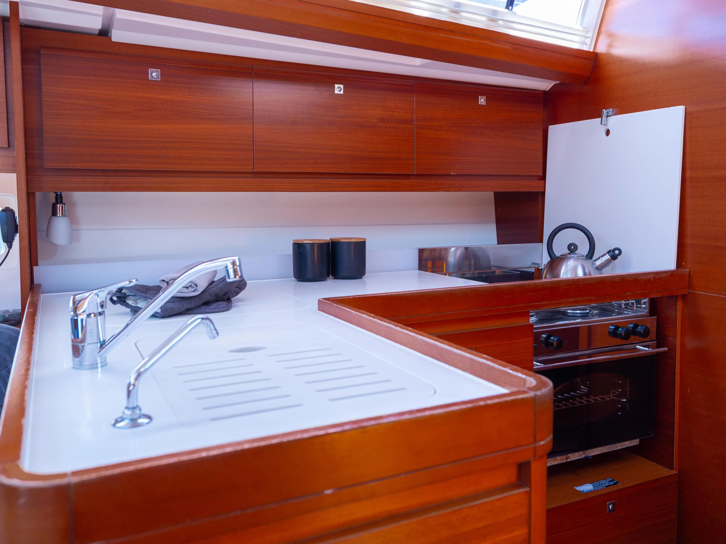 Dufour 412 Grand Large (Apus)  - 13