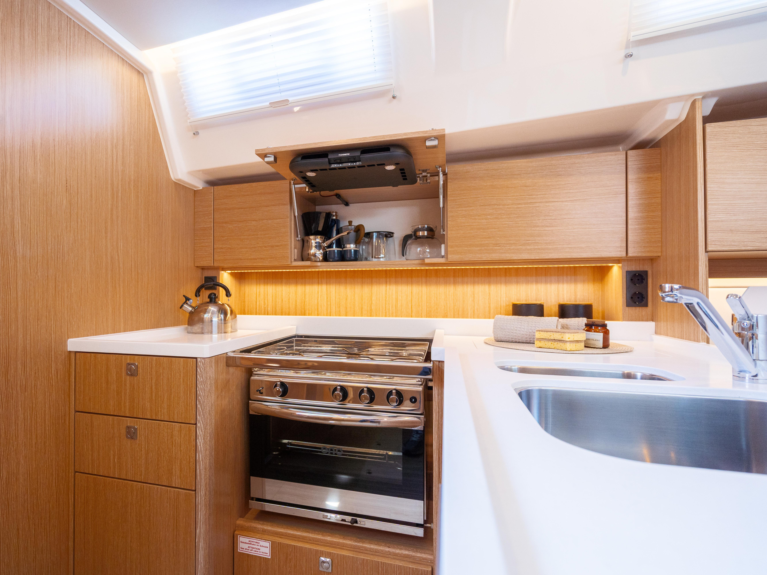 Photo #15 - Bavaria C45 Style (Aria) in Pula - 23365