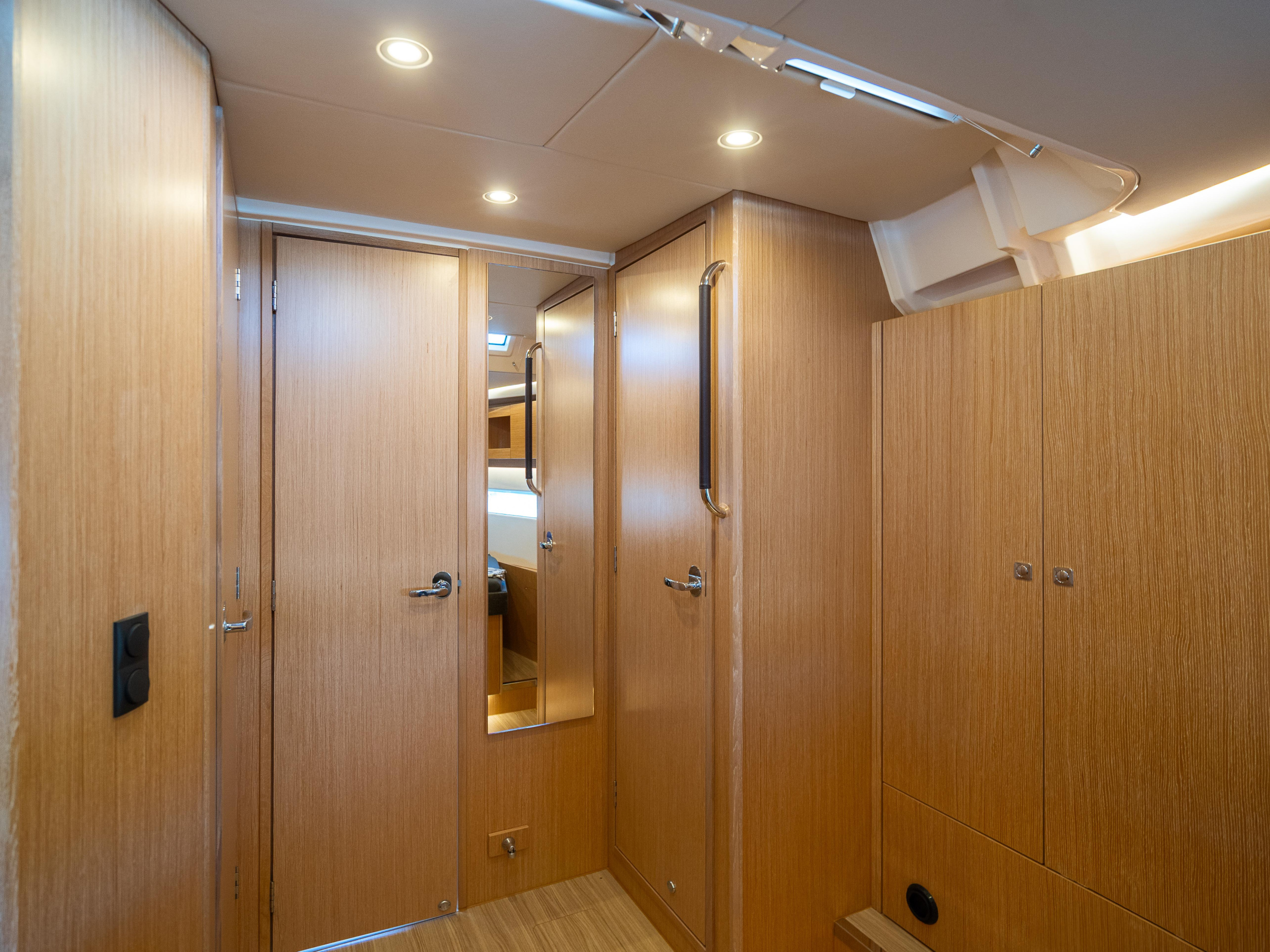 Photo #23 - Bavaria C45 Style (Aria) in Pula - 23365
