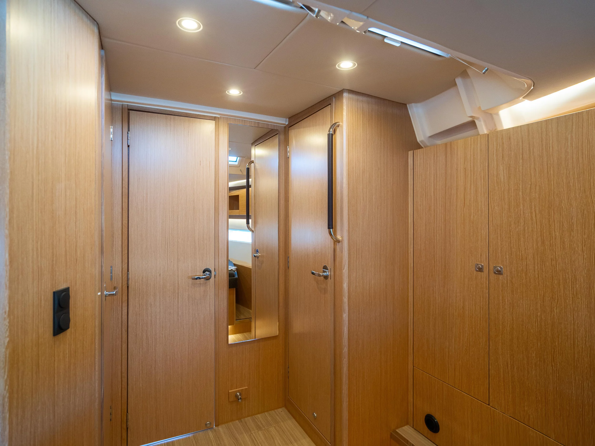 Bavaria C45 Style (Aria)  - 22