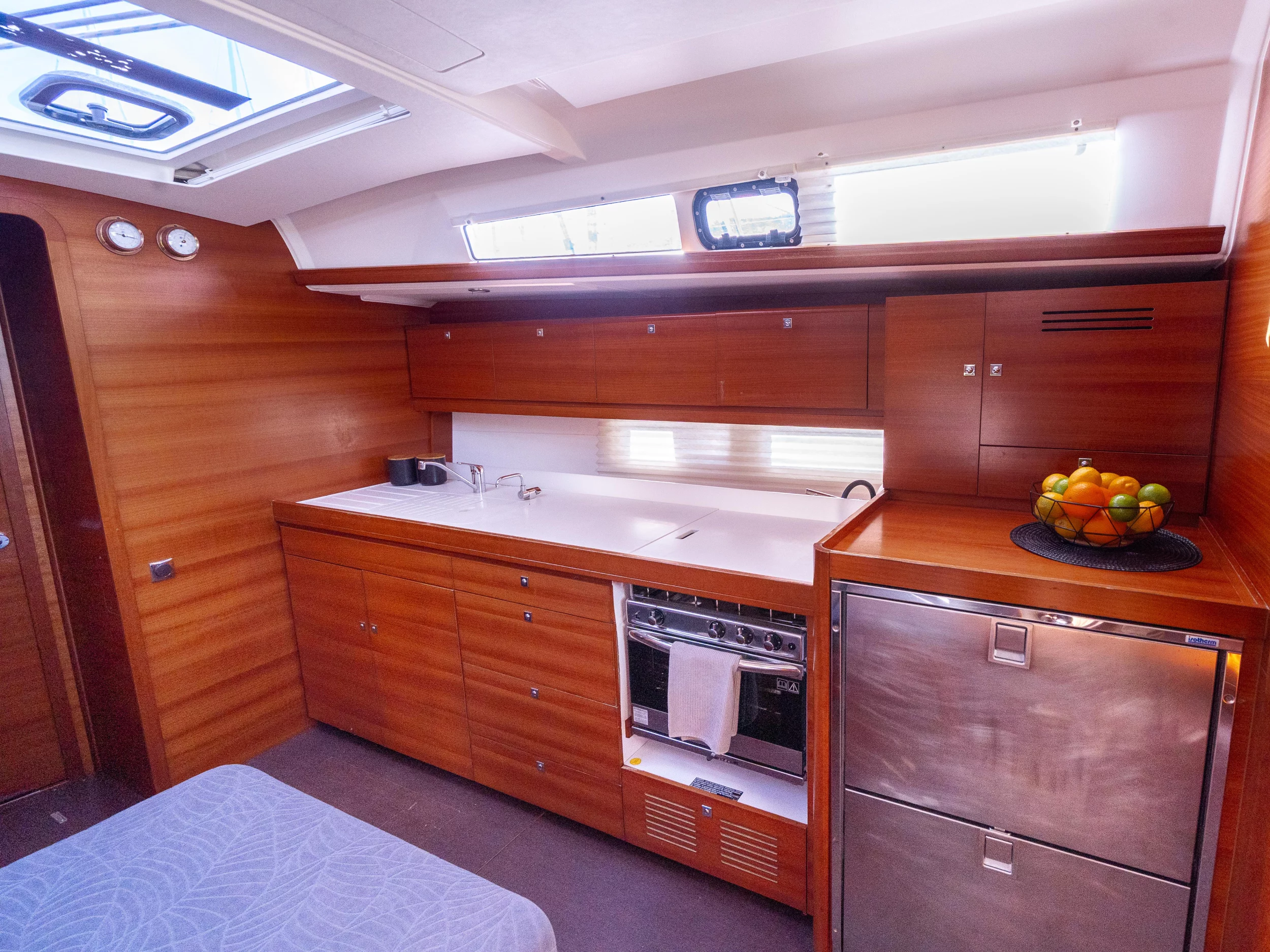 Dufour 460 Grand Large (Cygnus)  - 16