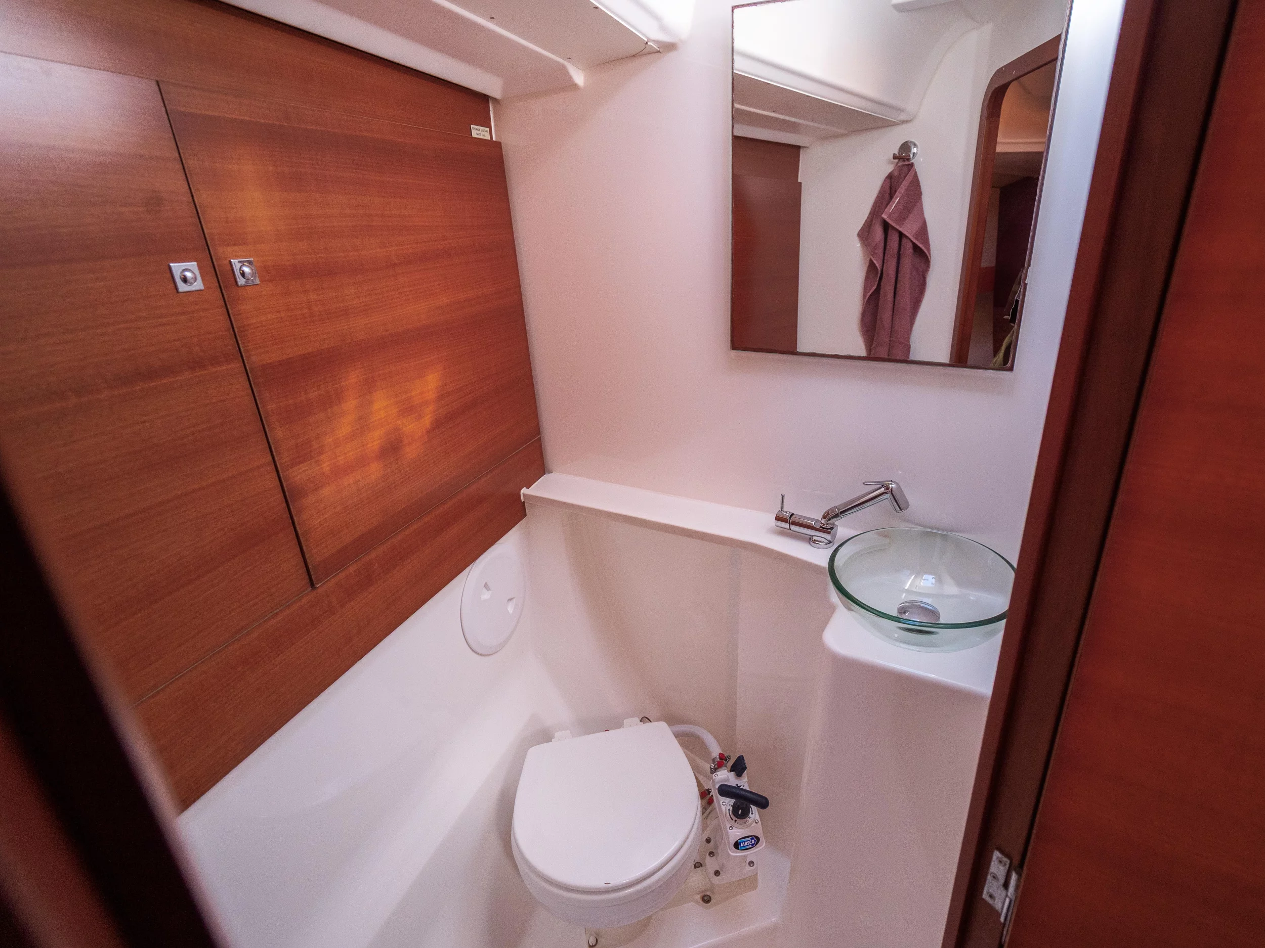 Dufour 460 Grand Large (Cygnus)  - 24