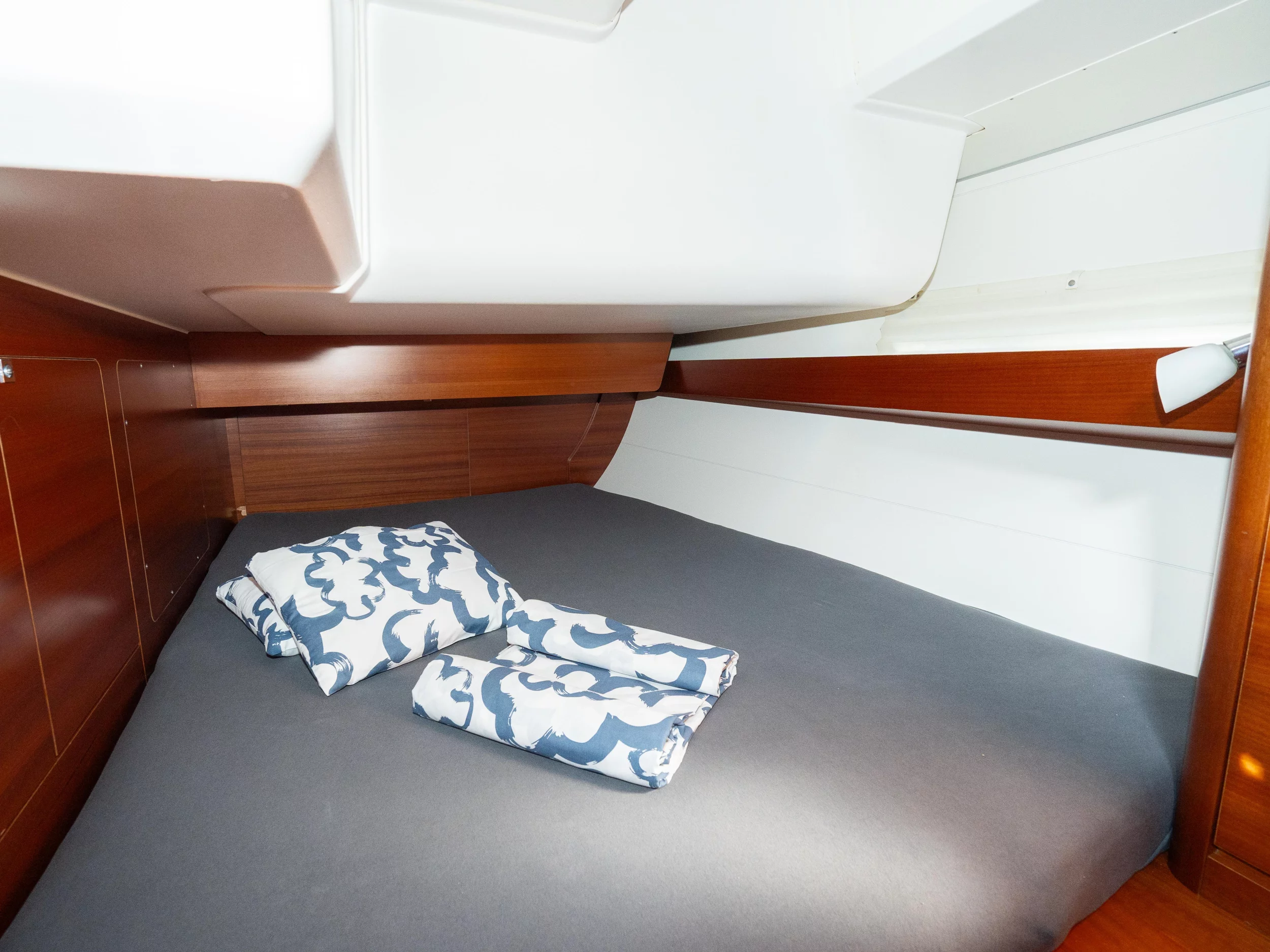 Dufour 460 Grand Large (Cygnus)  - 29