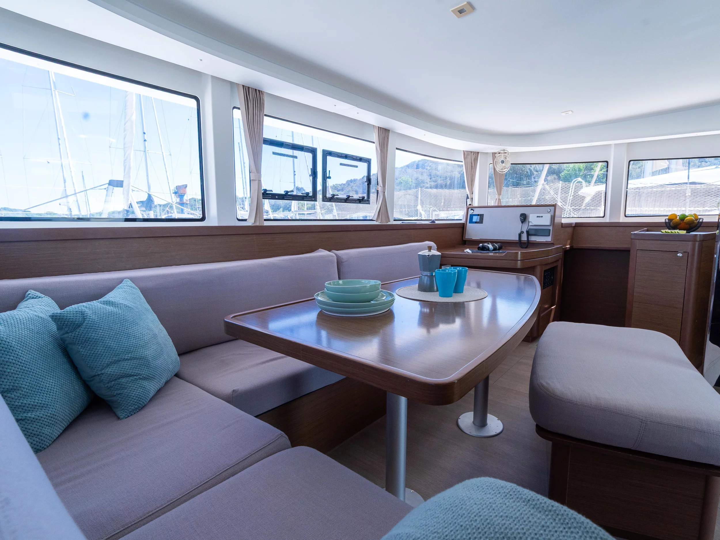 Lagoon 42 (Fleur de Sel) Interior image - 23
