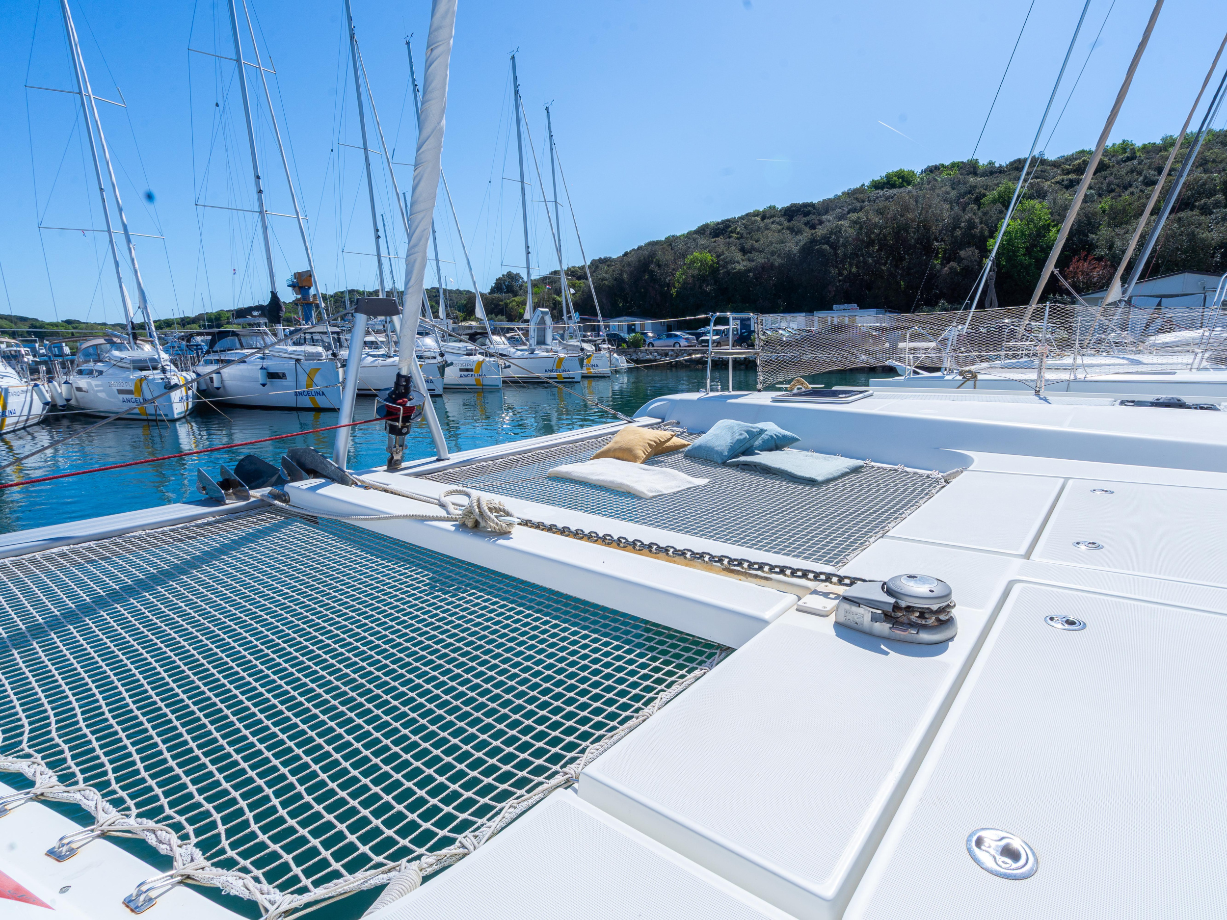 Photo #36 - Lagoon 42 (Fleur de Sel) in Pula - 23366