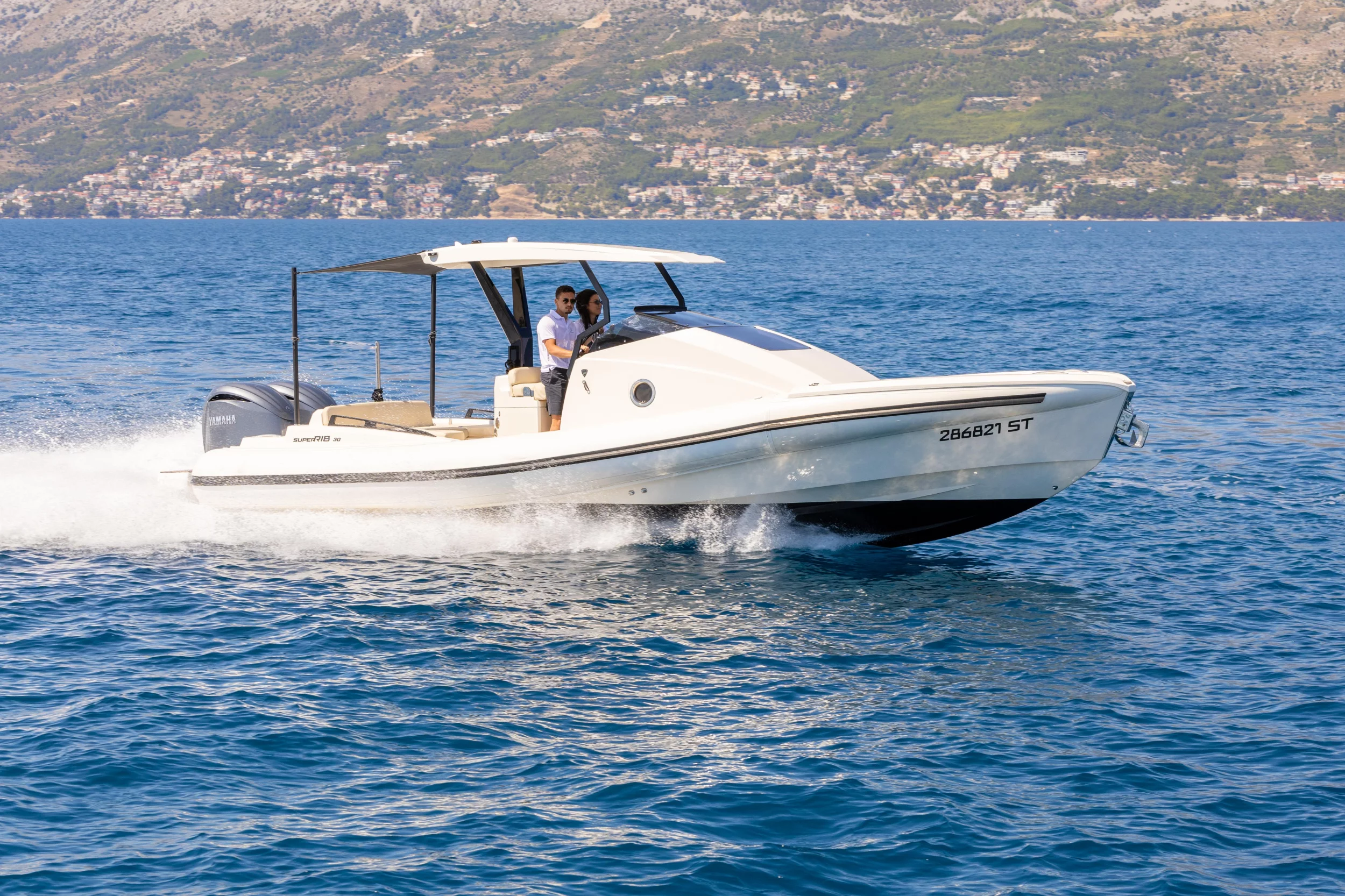 SuperRib 30 Cabin (Ladybug)  - 15
