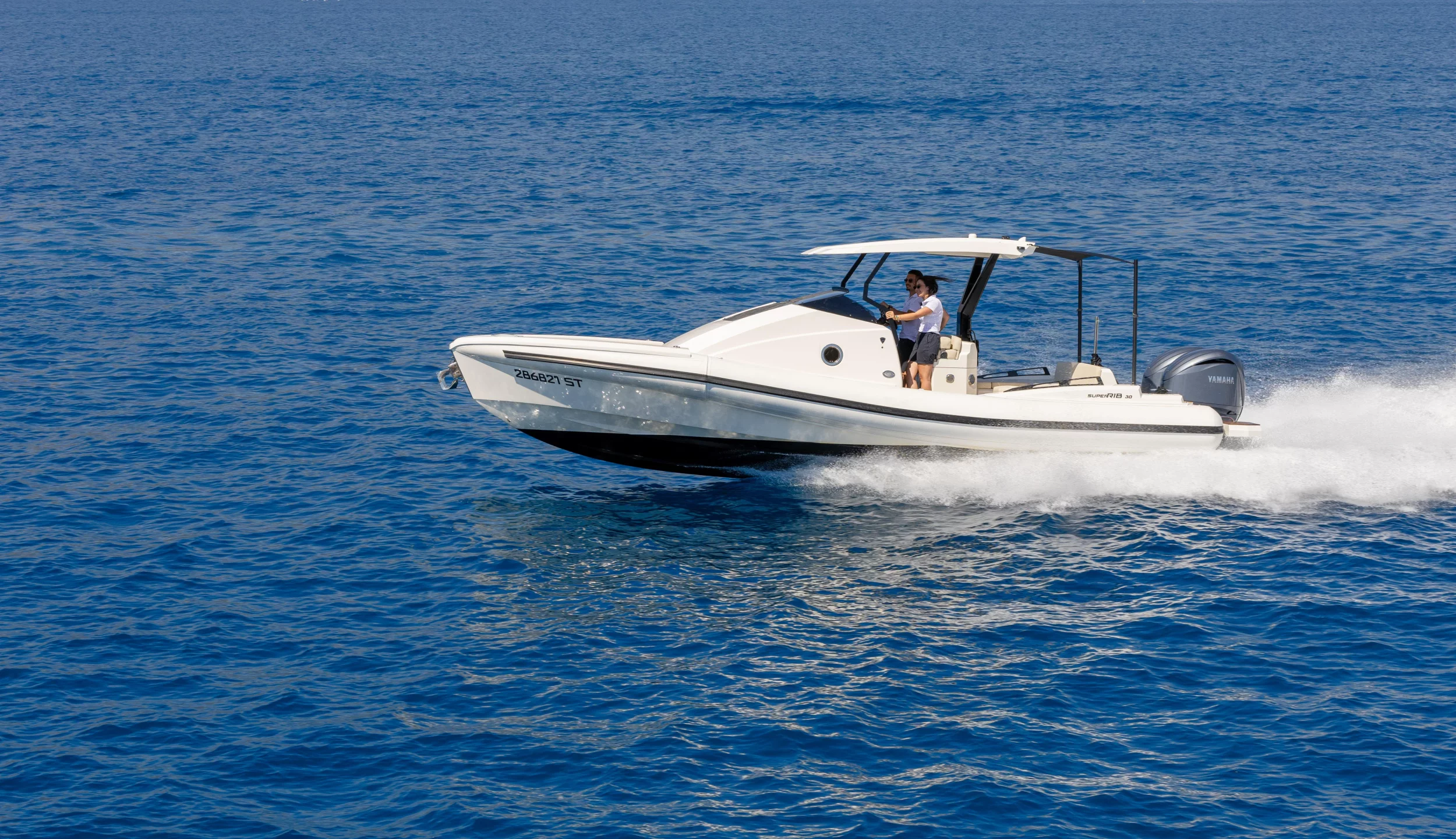 SuperRib 30 Cabin (Ladybug)  - 6