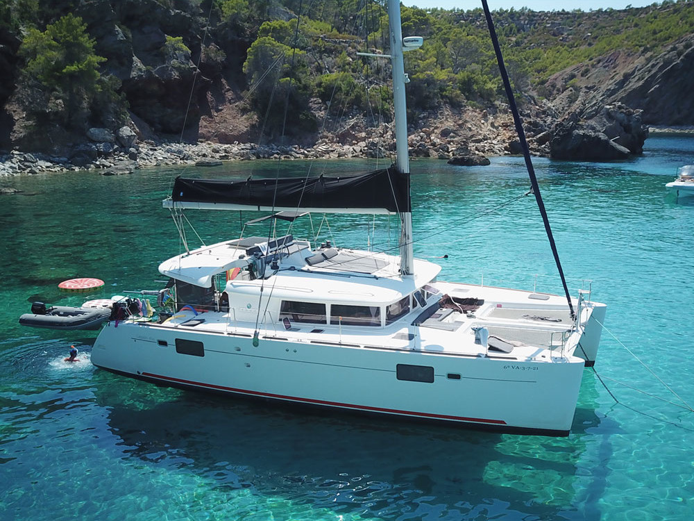 Photo #1 - Lagoon 450 (Gran Azul) en Santa Eulalia del Rio - 62035