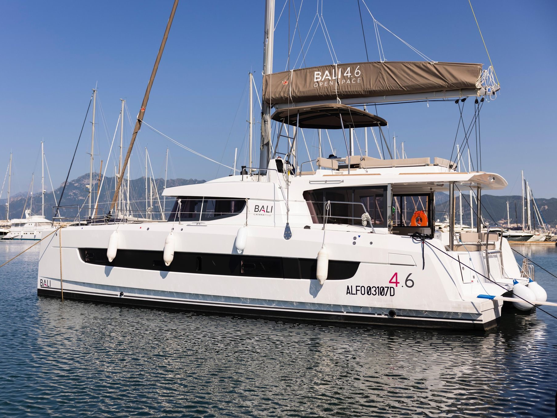 Photo #1 - Bali 4.6 (Divi) in Salerno - 22802