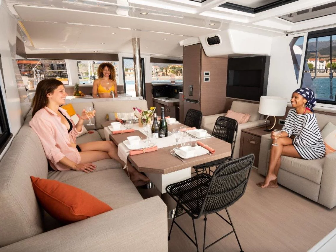 Bali 4.2 (Leo's Kat) Interior image - 1