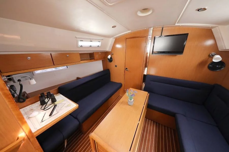 Bavaria Cruiser 36 (Nemo)  - 3