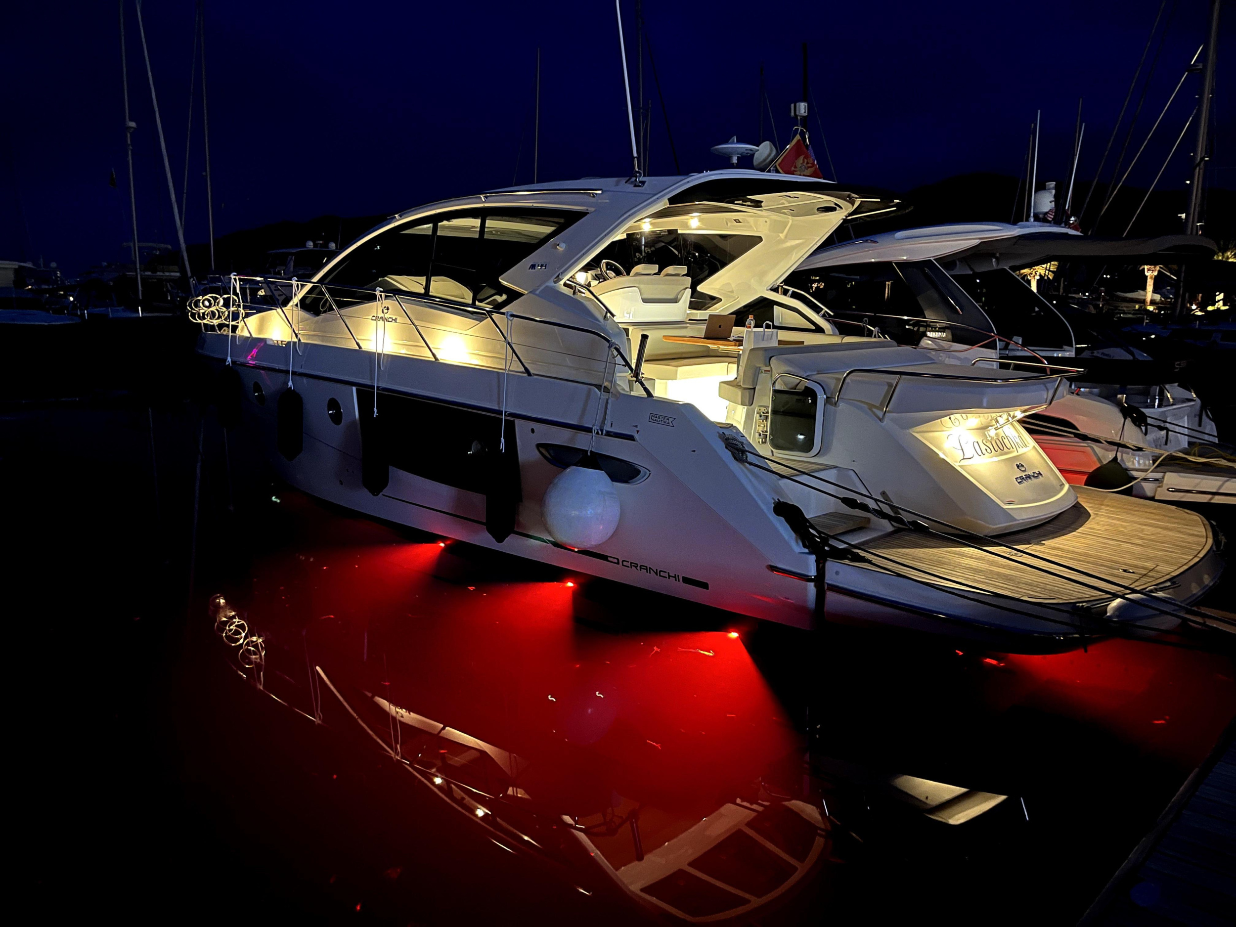 Photo #5 - Cranchi M44 HT (Onesta) in Tivat - 61680