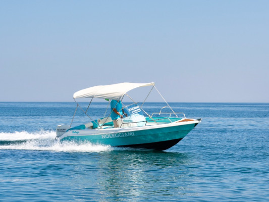 Photo #4 - Motorboat 5.80 (Brezza) in Torre Canne - 61571