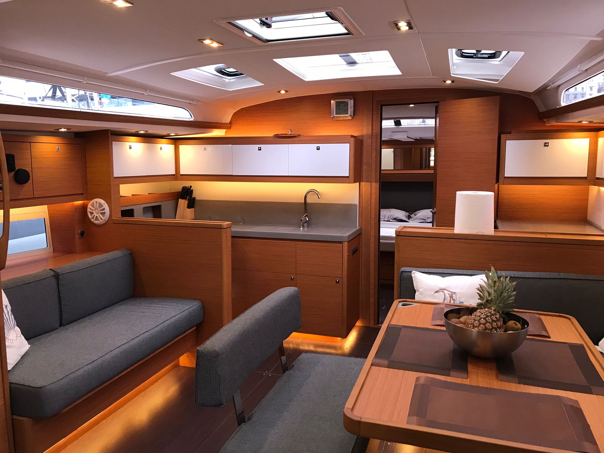Photo #11 - Dufour 470 Owner's version (Euphoria) in Porto Rotondo - 23843