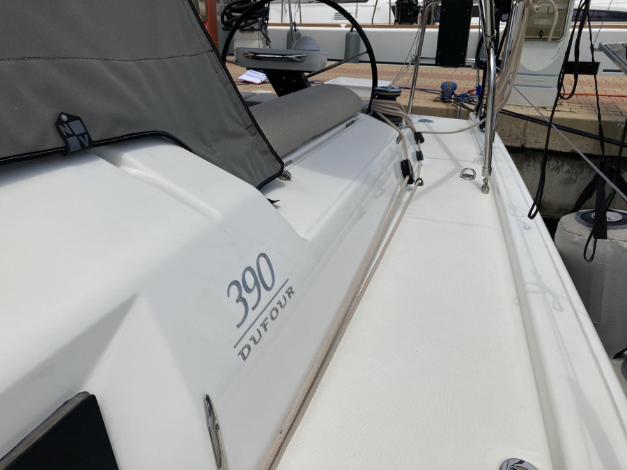 Photo #11 - Dufour 390 Grand Large (Molesta) in Portisco - 8068