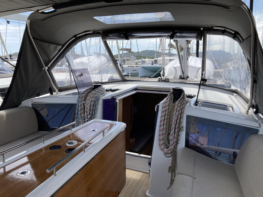 Photo #10 - Dufour 390 Grand Large (Molesta) in Portisco - 8068