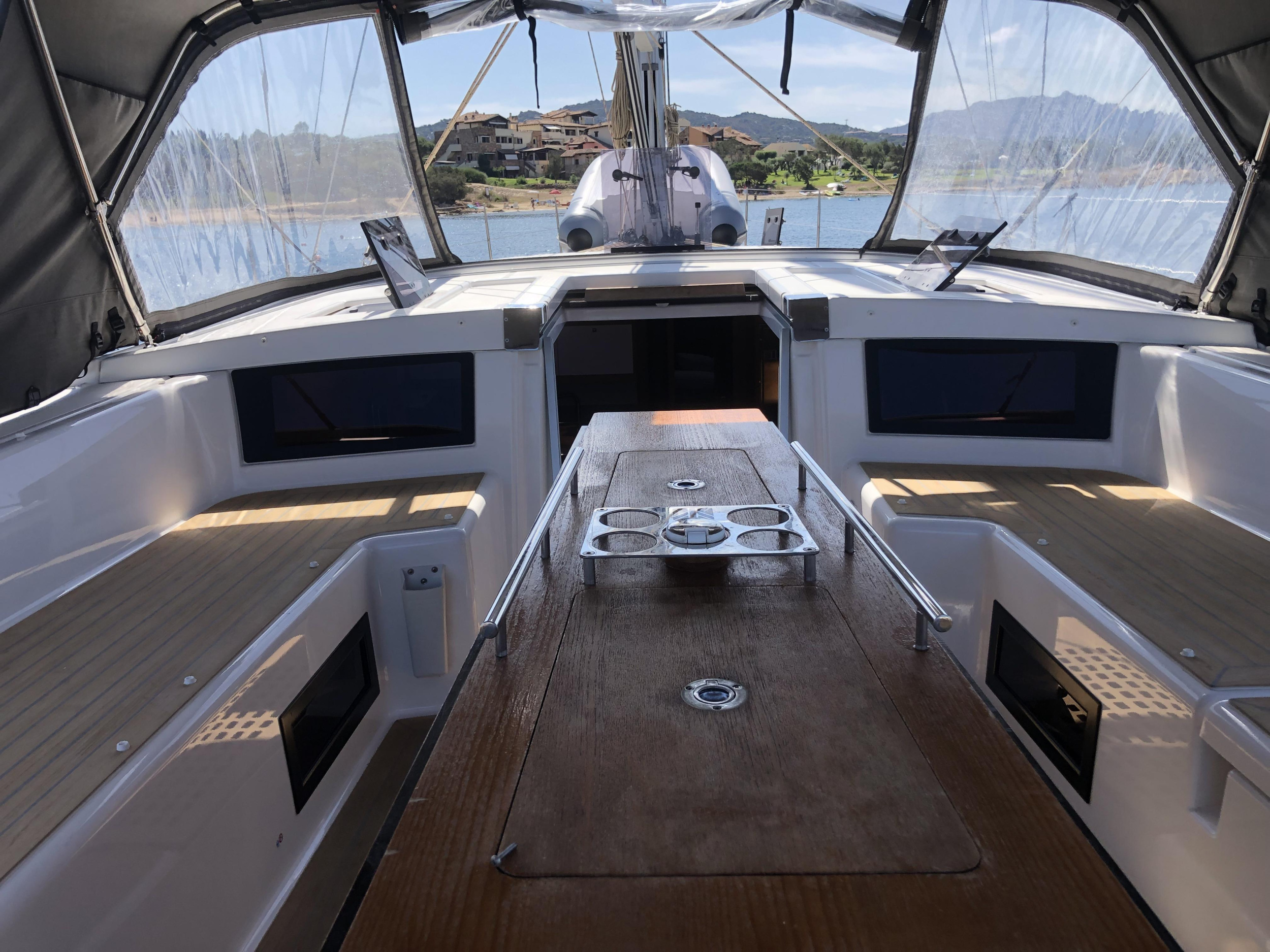 Photo #4 - Dufour 530 Owner's Version (Edvige) in Portisco - 21929