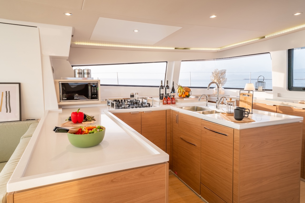Photo #27 - Bali 5.4 (Mastermind II) in Le Marin - 61782