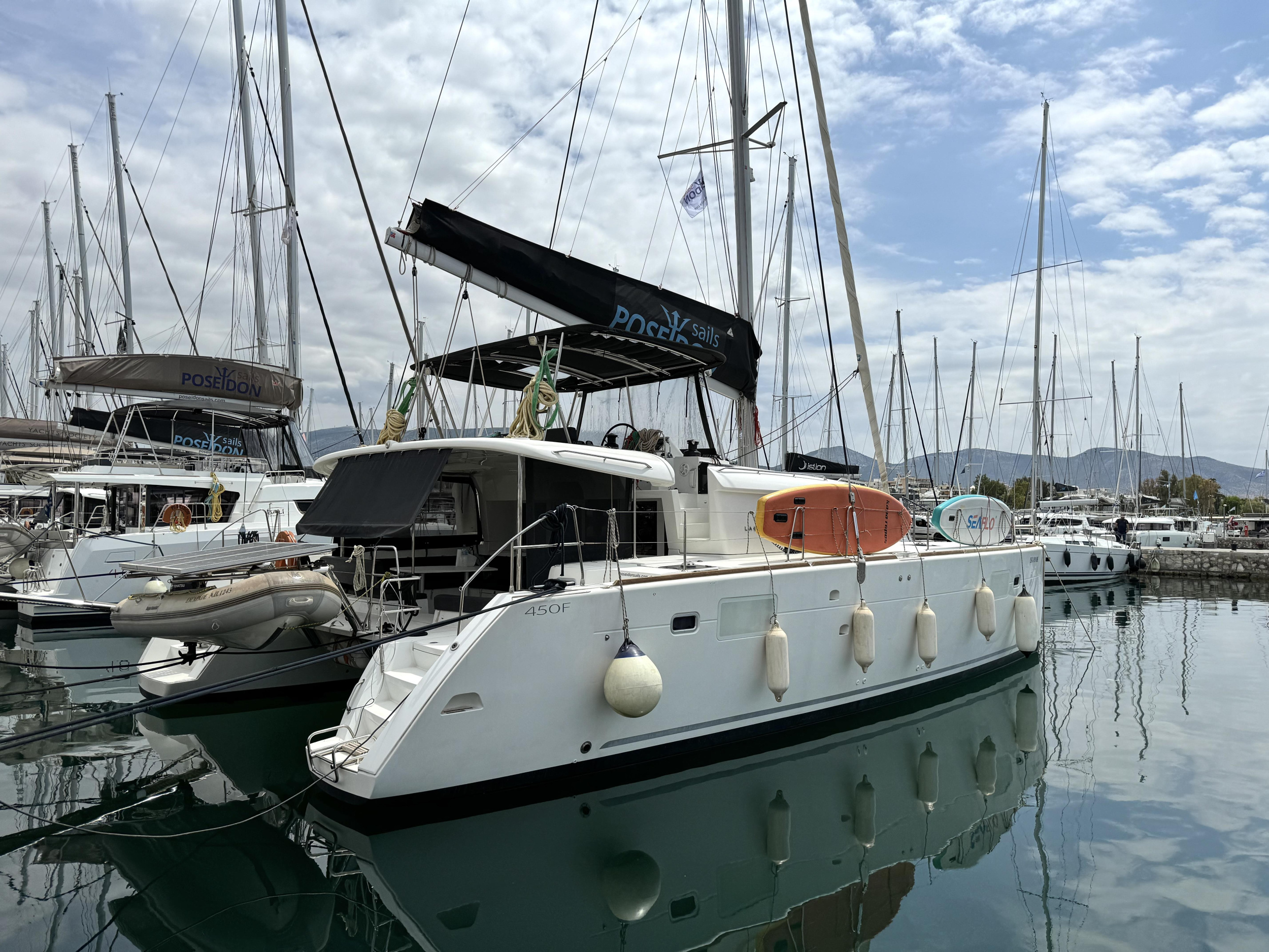 Photo #12 - Lagoon 450F (Escapade) en Atenas - 8598