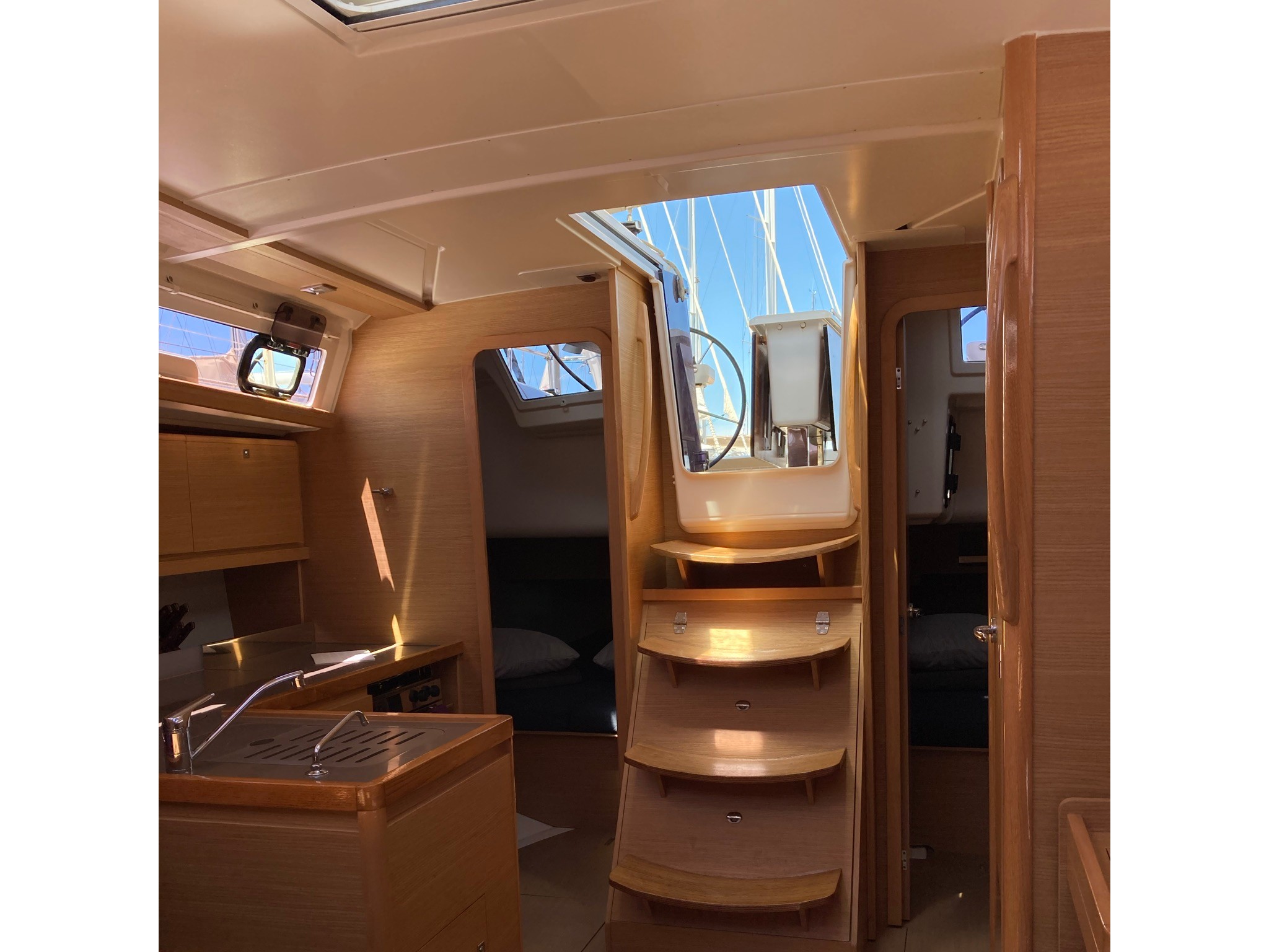 Photo #12 - Dufour 390 Grand Large (Pixie) in Portisco - 8069