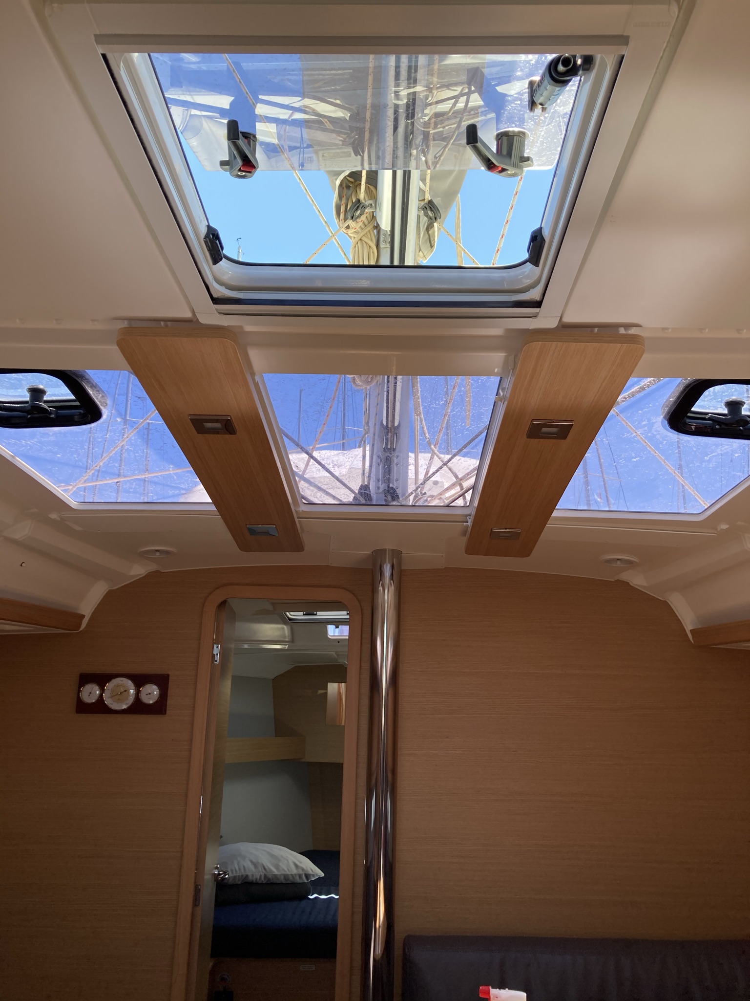 Photo #8 - Dufour 390 Grand Large (Pixie) in Portisco - 8069
