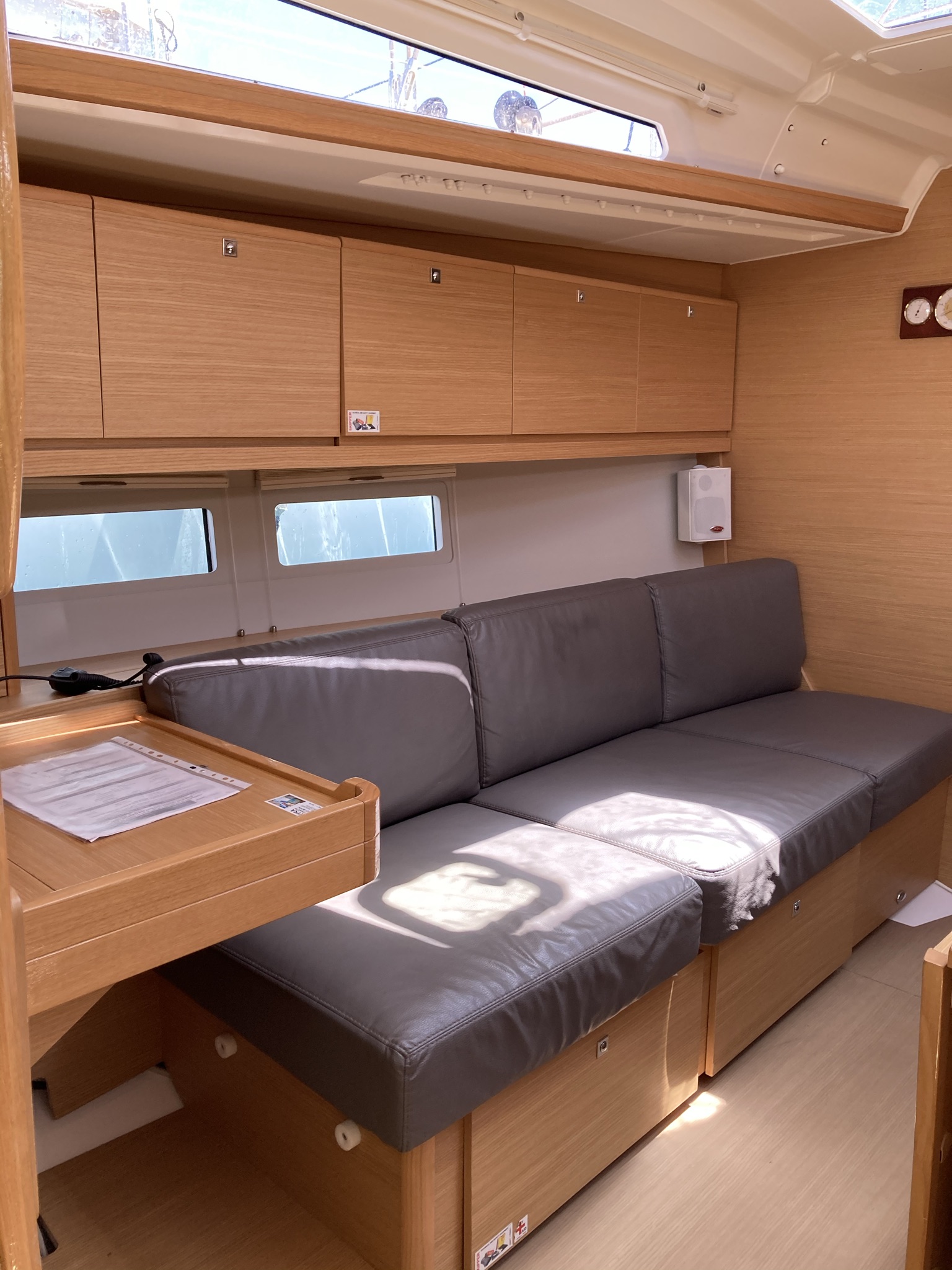 Photo #7 - Dufour 390 Grand Large (Pixie) in Portisco - 8069