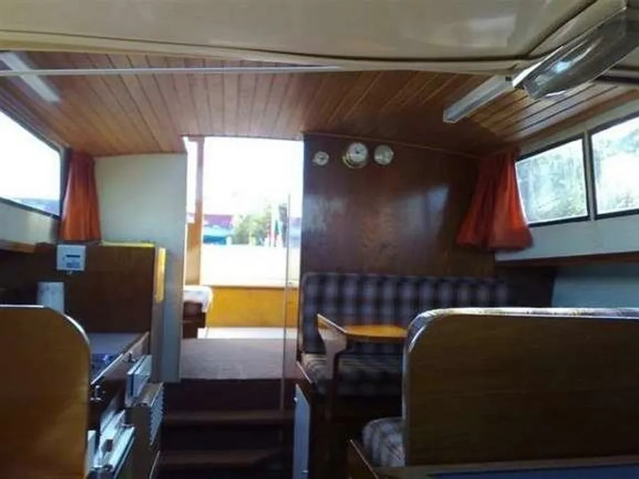 Photo #5 - Excellent 900 (Inyol) in Woudsend - 61756