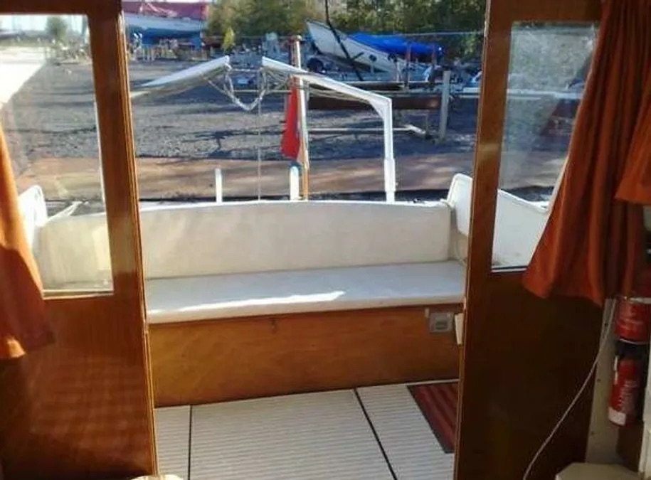 Photo #2 - Excellent 900 (Inyol) in Woudsend - 61756