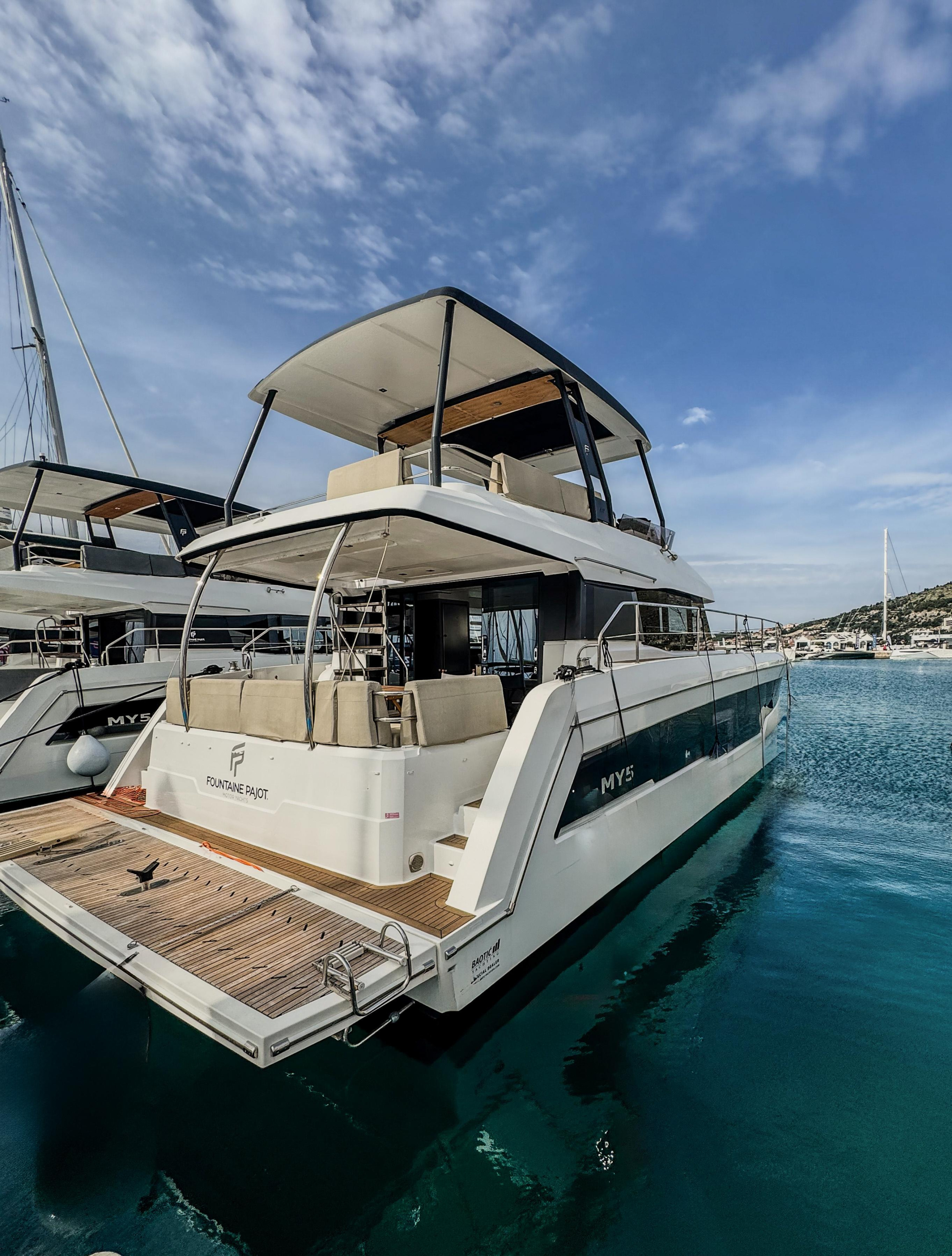 Photo #3 - MY5 (MALA) en Trogir - 16659