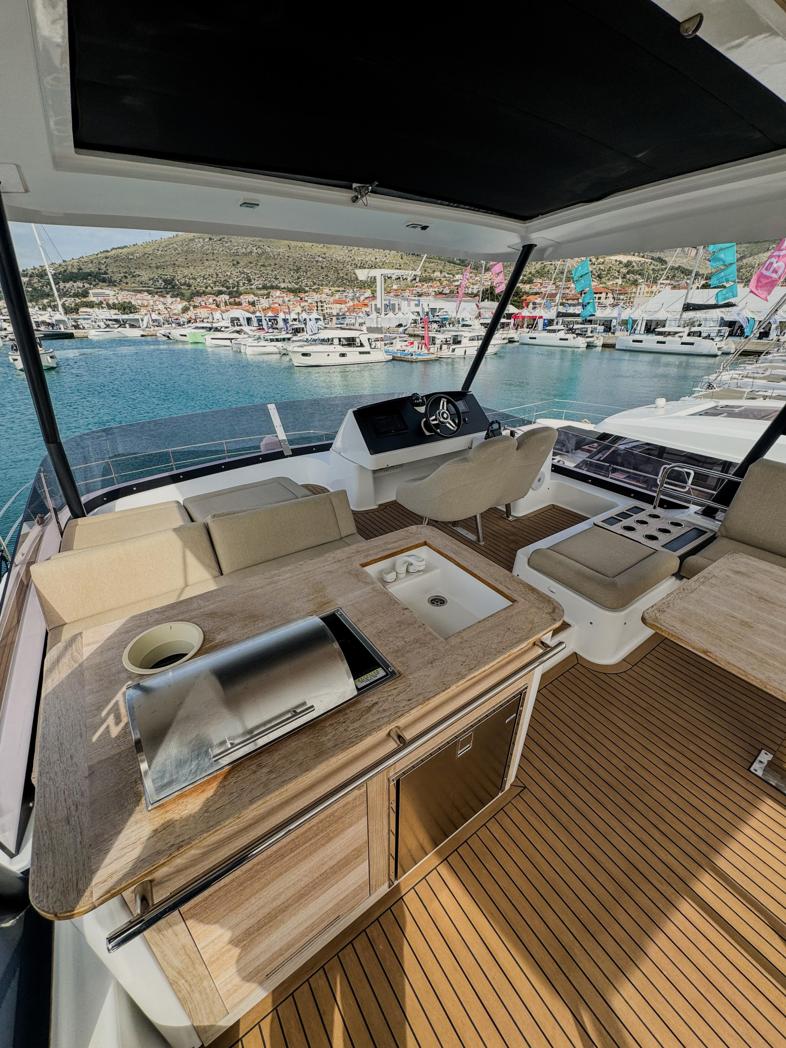 Photo #9 - MY5 (MALA) en Trogir - 16659