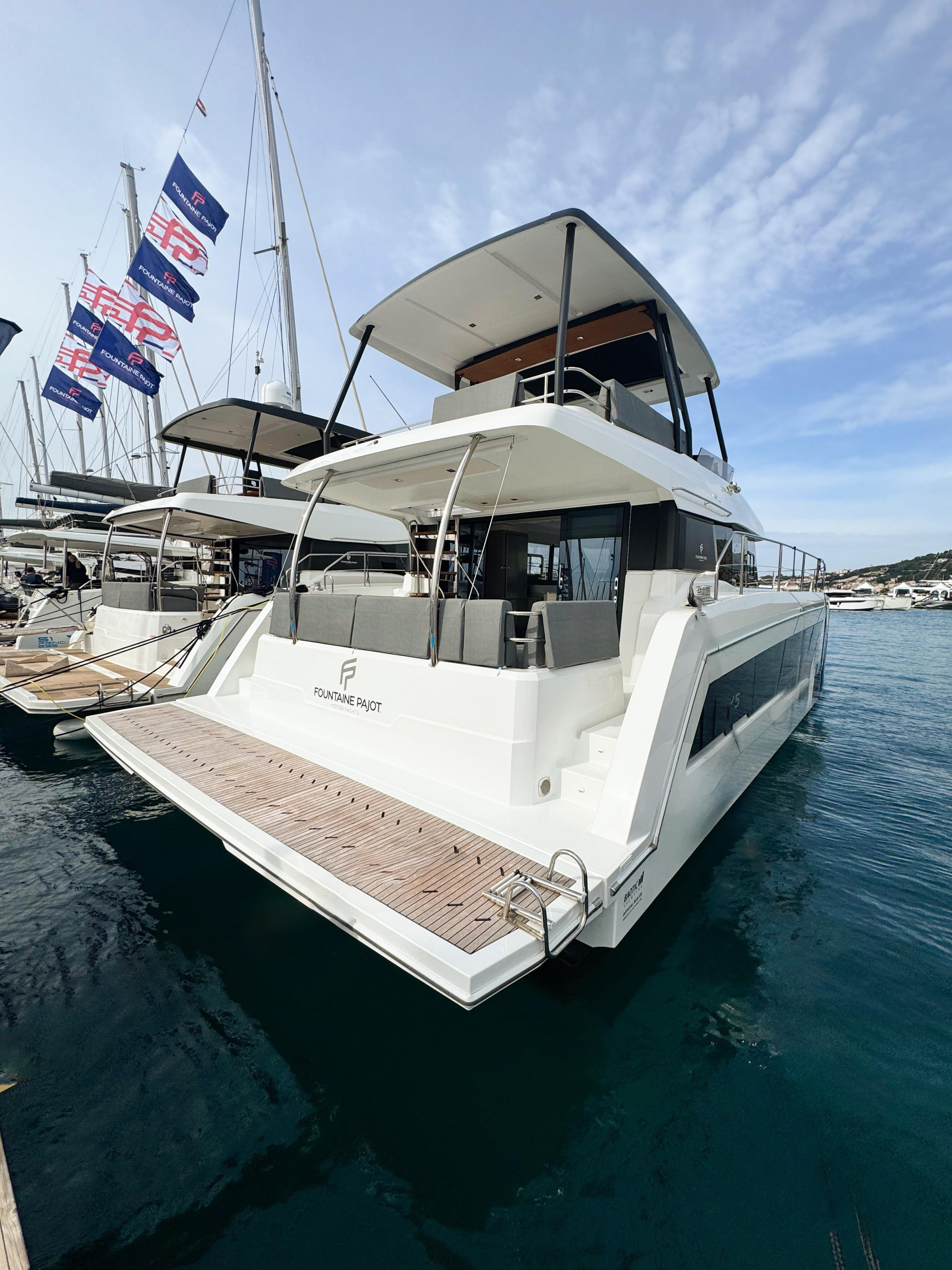 Photo #27 - MY5 (Arigato) en Trogir - 23659