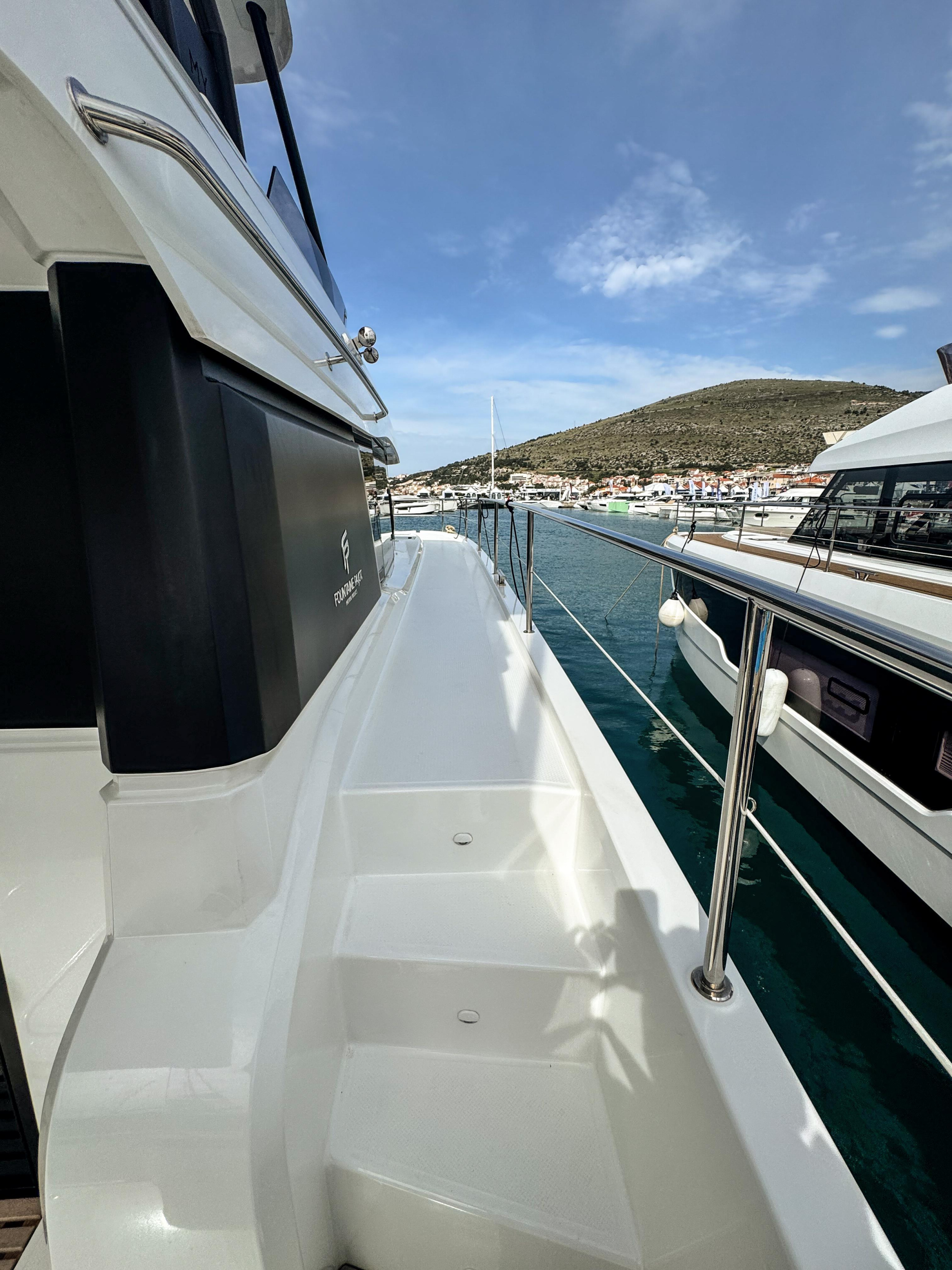 Photo #28 - MY5 (Arigato) en Trogir - 23659