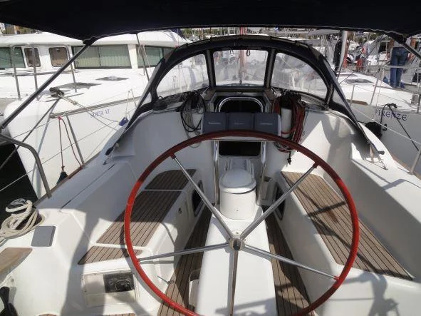 Sun Odyssey 36i (Celeste)  - 3