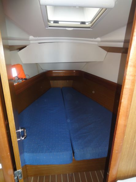 Photo #3 - Sun Odyssey 36i (Celeste) in Lavrion - 61547