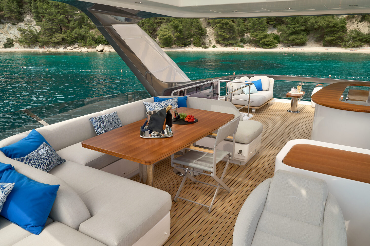 Photo #9 - Azimut 78 Fly (Viva) in Trogir - 23709