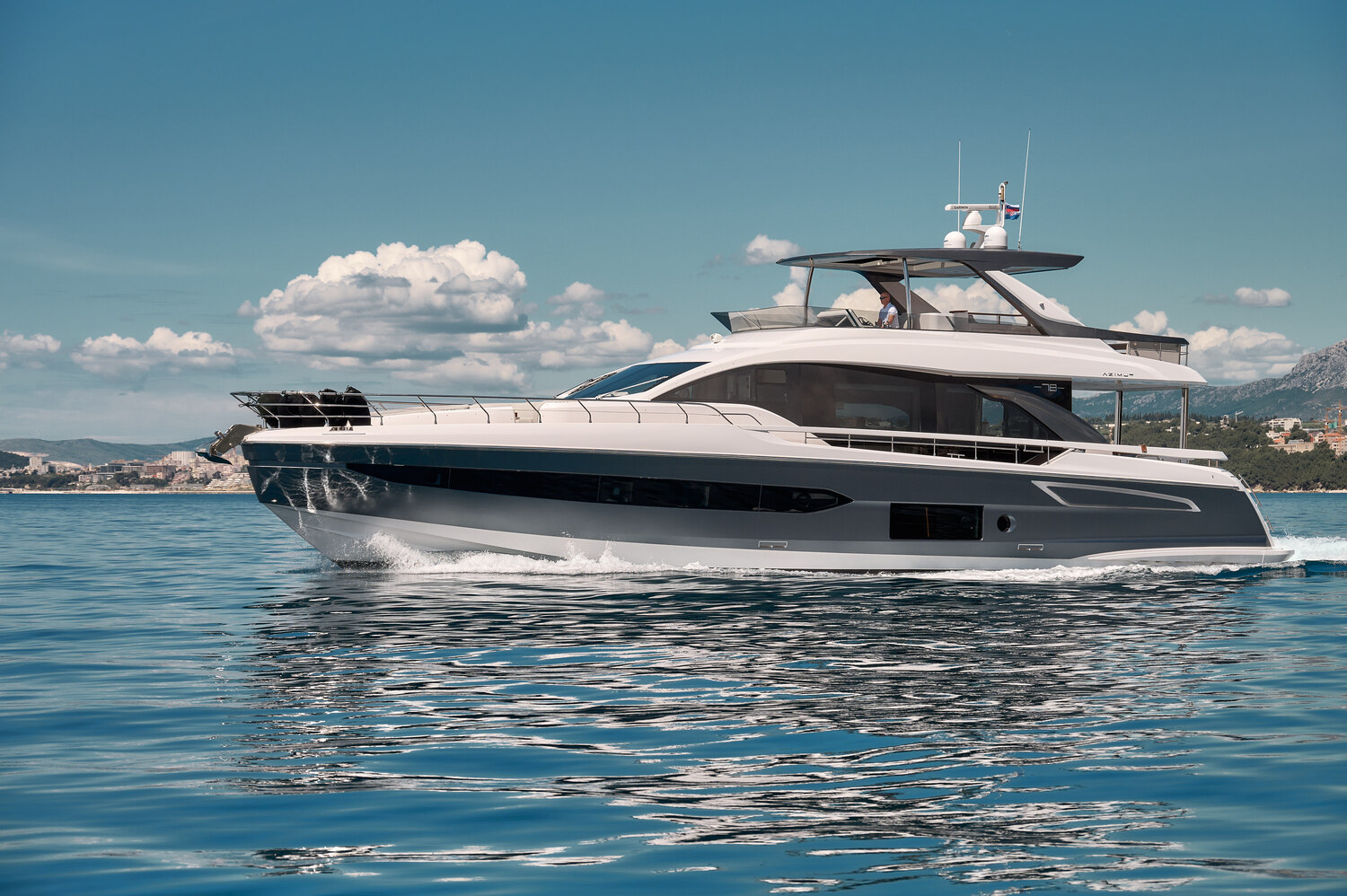 Photo #22 - Azimut 78 Fly (Viva) in Trogir - 23709