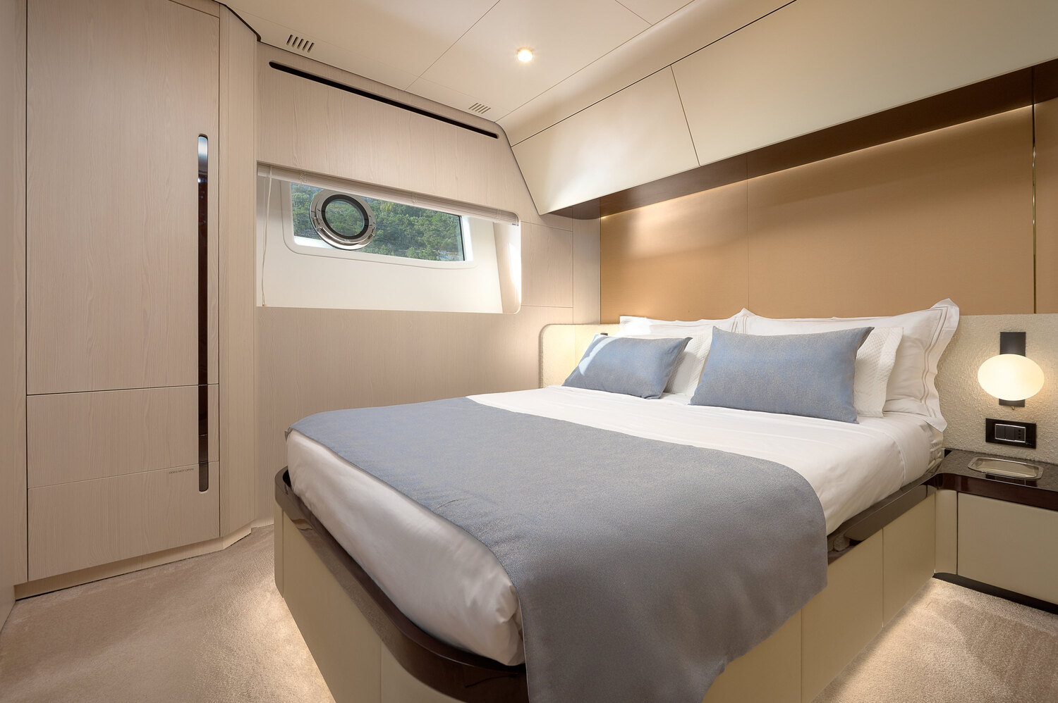 Photo #29 - Azimut 78 Fly (Viva) in Trogir - 23709