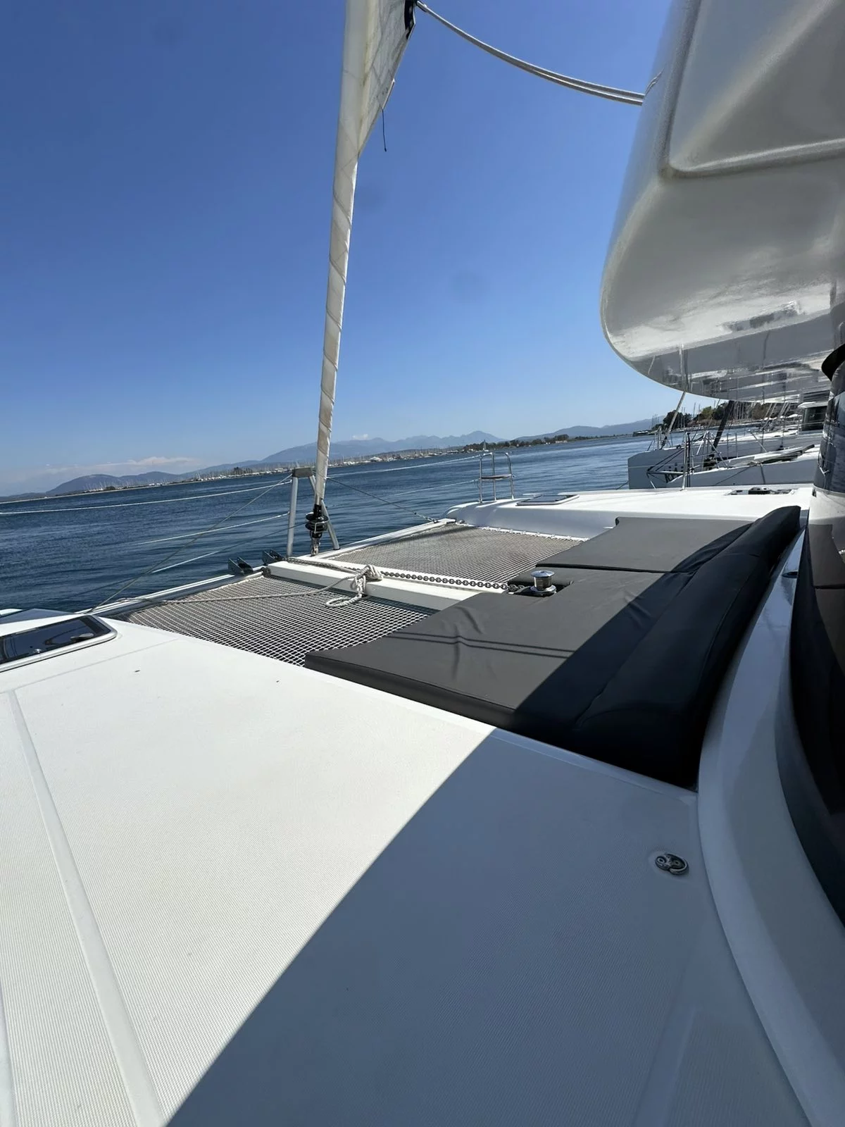 Lagoon 42 (Magellan)  - 3