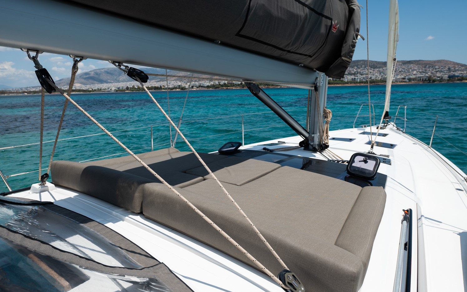 Photo #14 - Dufour 470 (Andromeda) in Athen - 20764