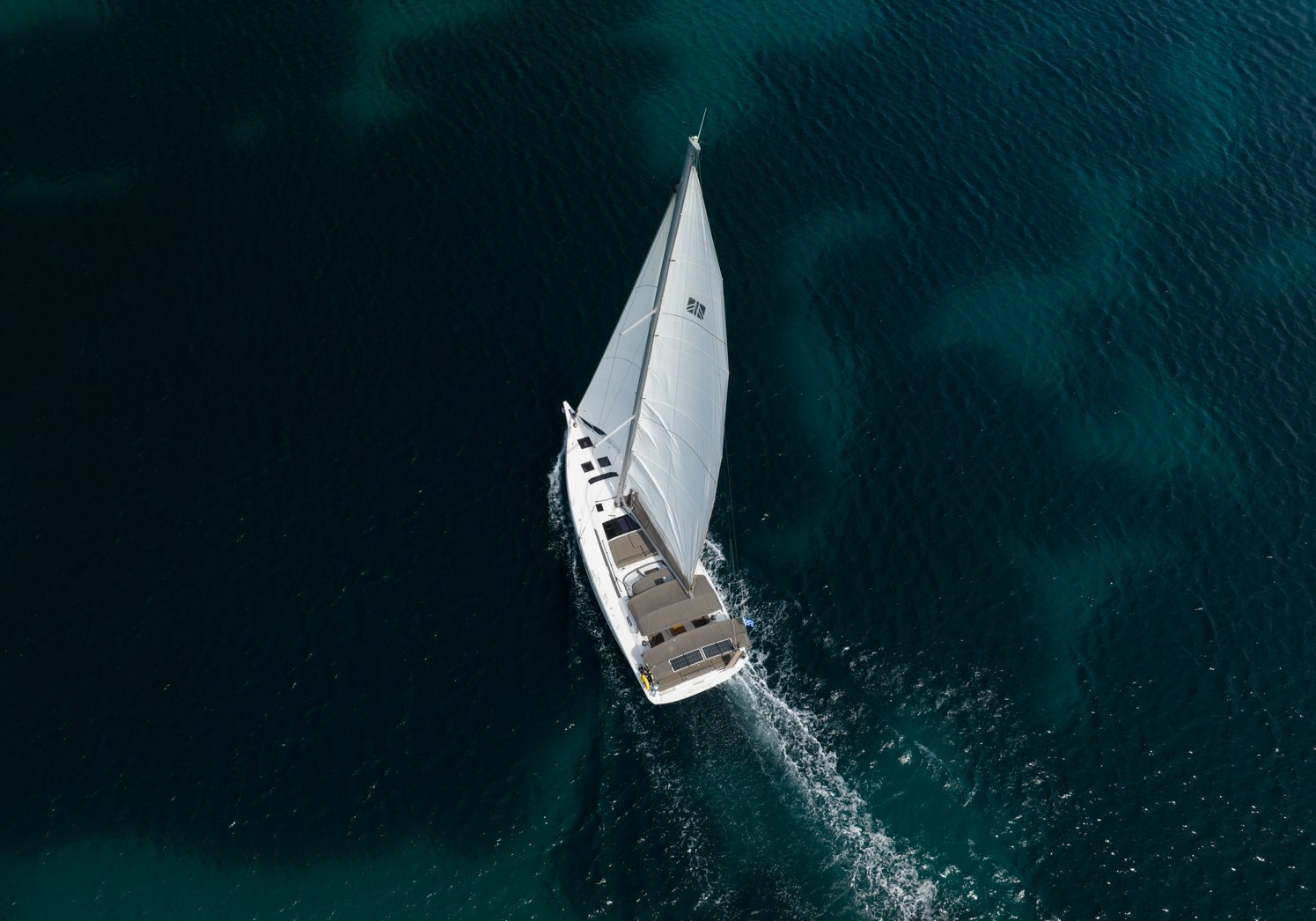 Photo #17 - Dufour 470 (Andromeda) in Athen - 20764
