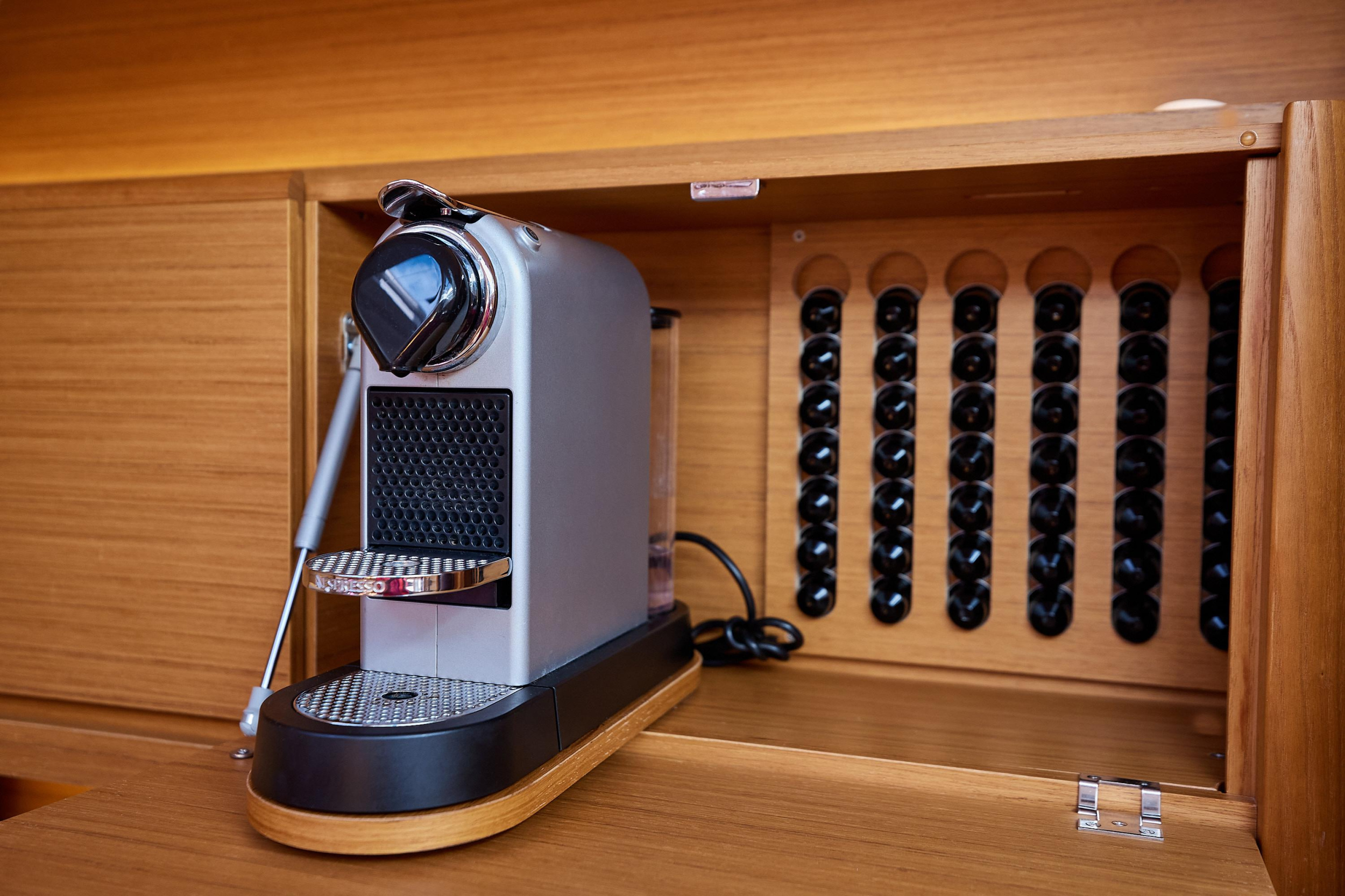 Photo #8 - Dufour 56 Exclusive Owner Version (KABUKI) in Primosten - 11843