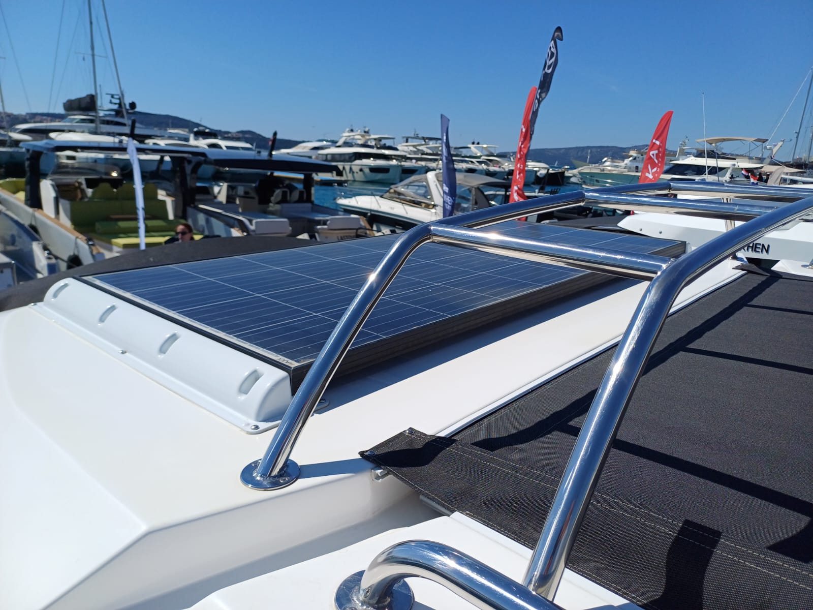 Photo #3 - Nikhen Aquasun 34 Sedan LP (ŠOLTA) en Trogir - 21057