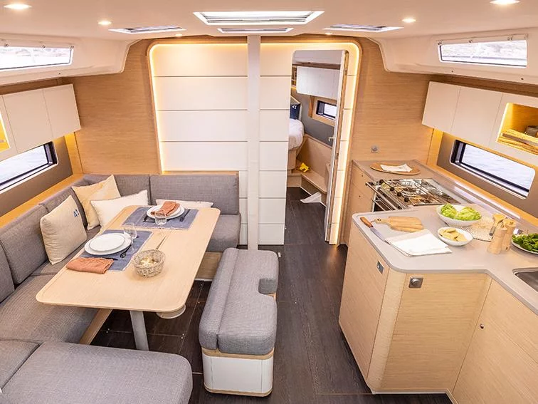 Dufour 41 (Allegria) Interior image - 3