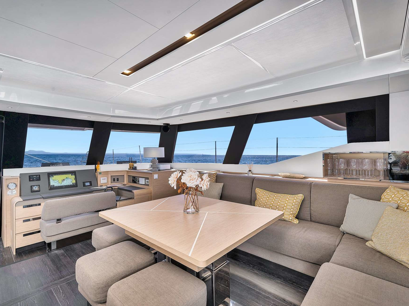 Photo #2 - Alegria 67 (NEOW) in Cannes - 61653