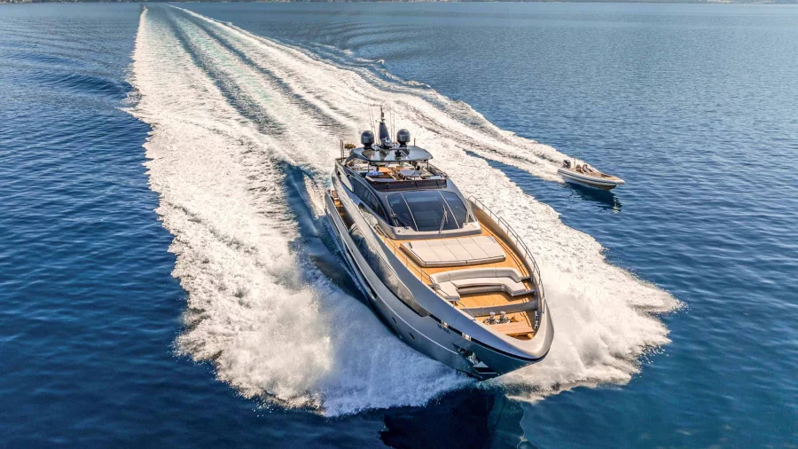 Riva Corsaro 100 (No Stress 888)  - 2