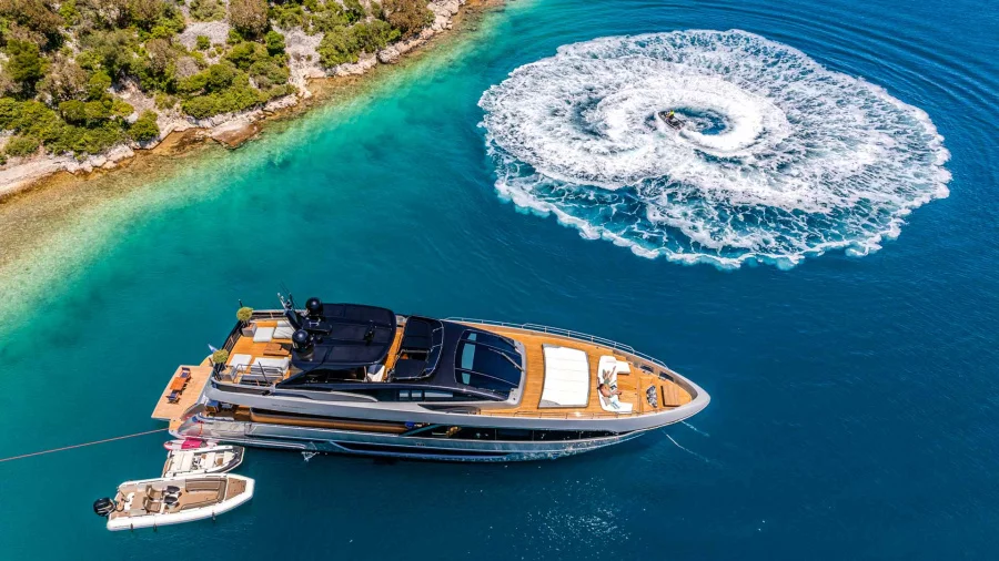 Riva Corsaro 100 (No Stress 888)  - 13