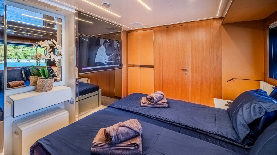 Photo #19 - Riva Corsaro 100 (No Stress 888) in Baska Voda - 61683